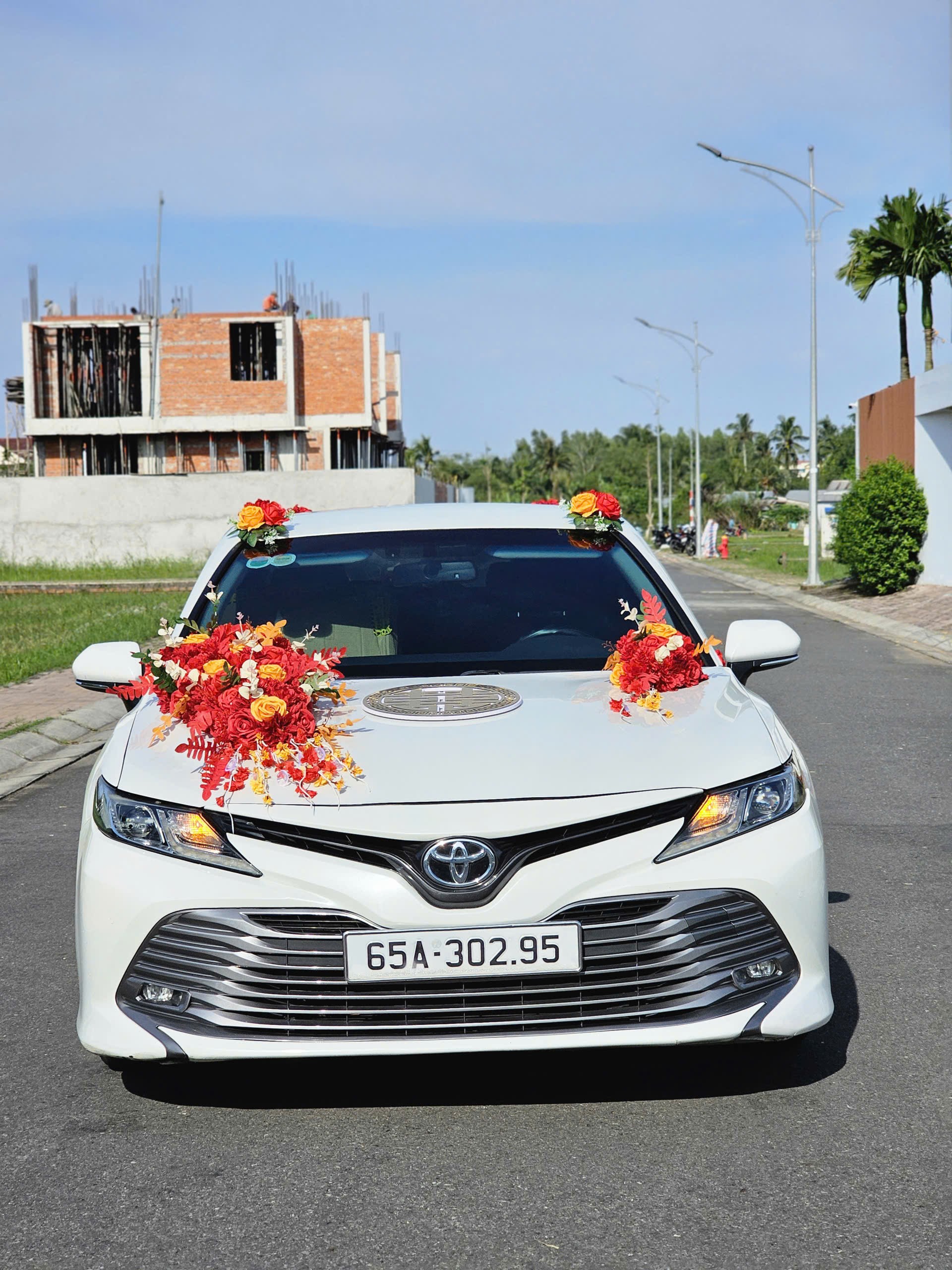 5 Lợi Ích Vàng Khi Thuê Xe Cưới Cần Thơ Cao Cấp Cho Ngày Trọng Đại 8 Thuê xe cưới Cần Thơ và xe rước dâu địa phương