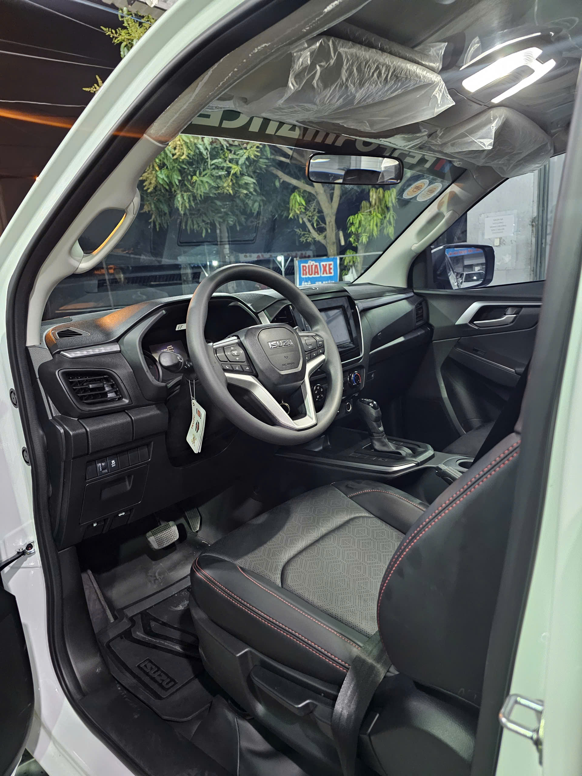 Isuzu D Max (4)