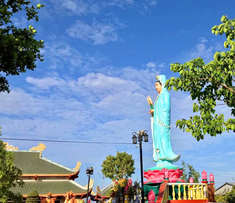 Mẹ Nam Hải Bạc Liêu điểm đến tâm linh linh thiêng bên biển cả